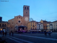 Foto Precedente: Lodi - Piazza della Vittoria all'imbrunire