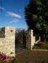 Foto Precedente: il cancello sulla valle