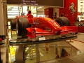 Prossima Foto: Show room Ferrari a Milano